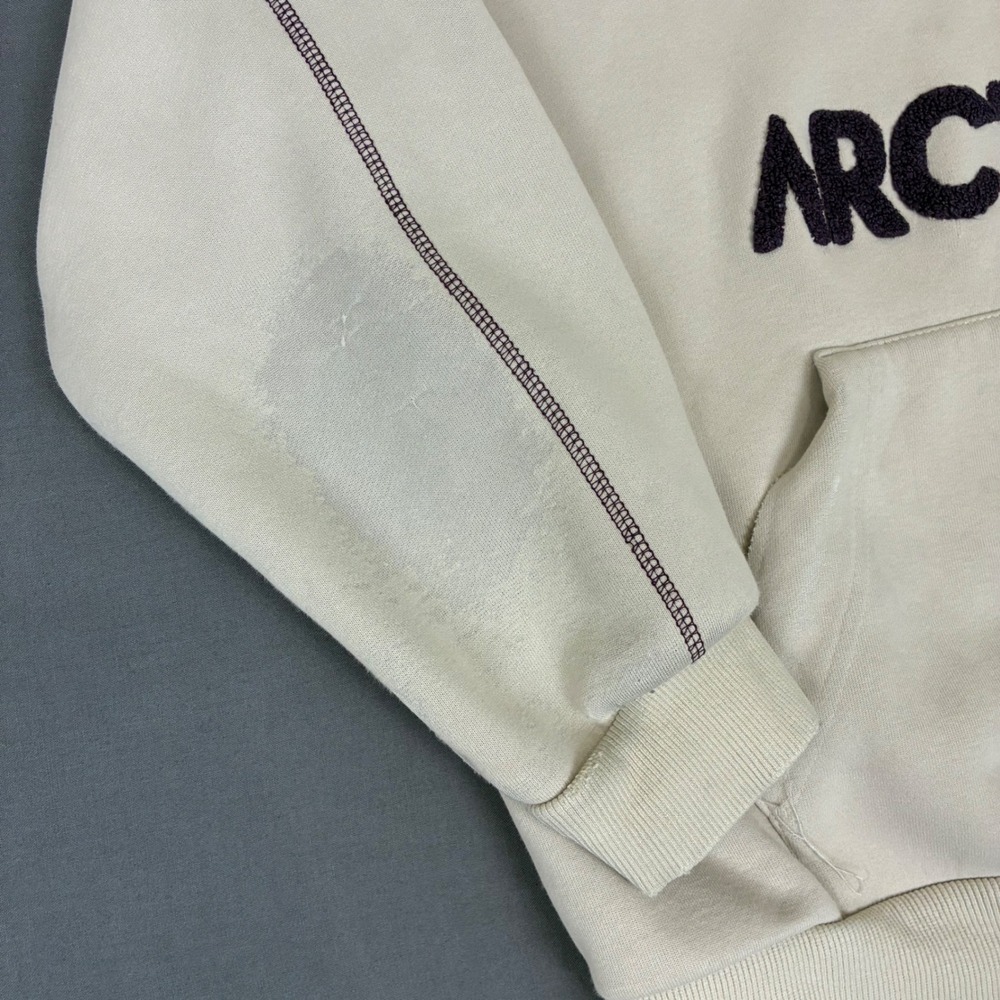 Arc'teryx Off White Pullover Hoodie Purple Spell Out Logo Size Medium - Picture 3 of 10